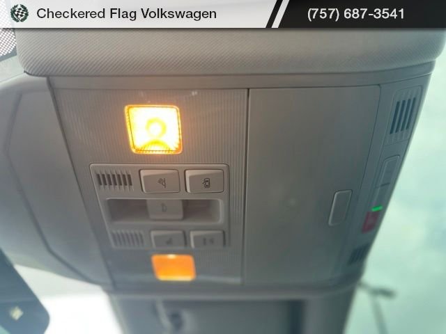 Used 2023 Pyrite Silver Metallic Volkswagen 1.5T SE image 19