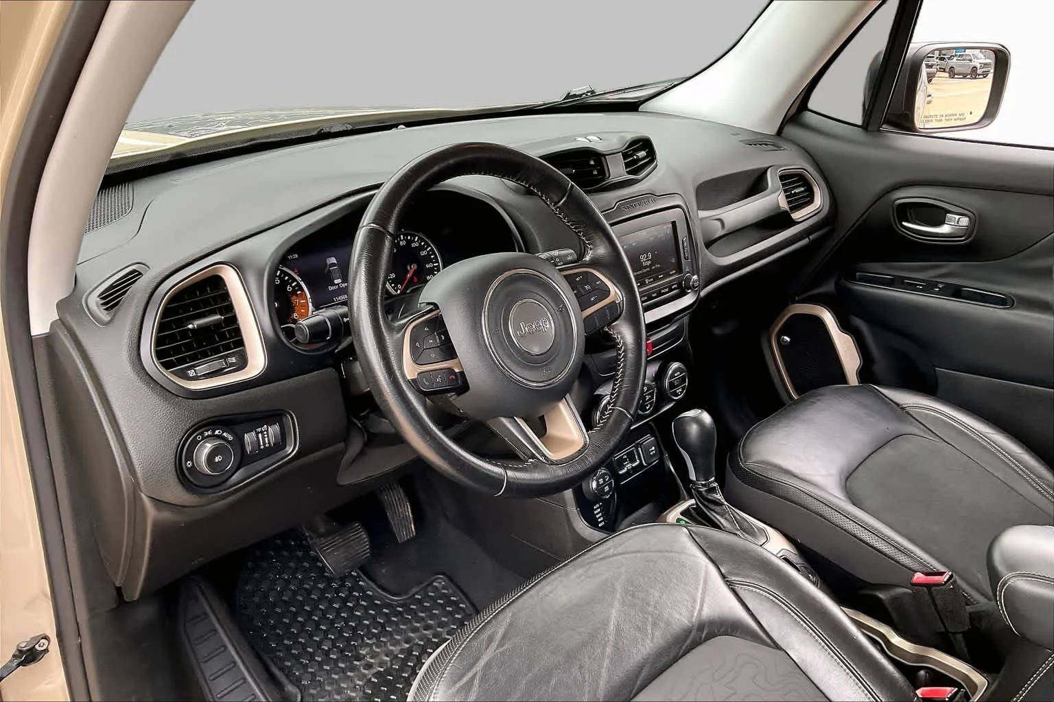 Used 2017 Mojave Sand Jeep Deserthawk image 17