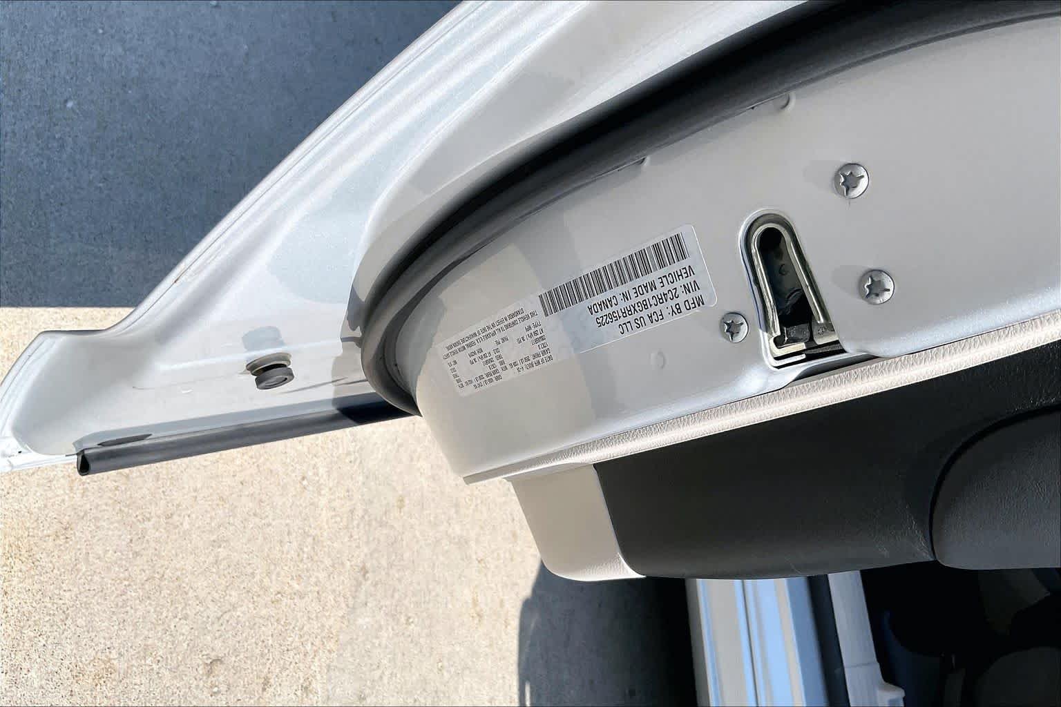 Used 2024 Silver Mist Clearcoat Chrysler Touring L image 34