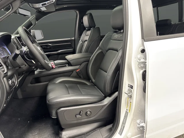 New 2026 Bright White Clear-Coat Exterior Paint RAM Rebel image 4