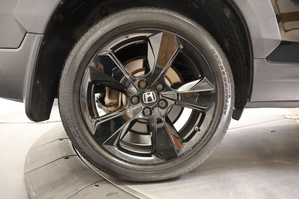 Used 2019 Crystal Black Pearl Honda Elite image 11