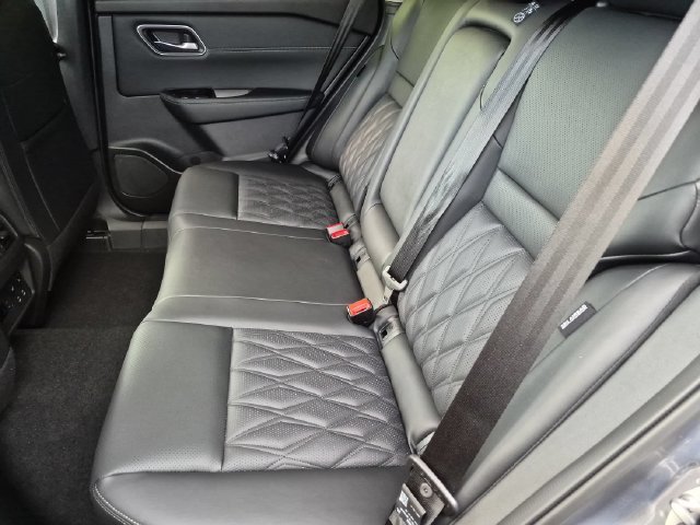 New 2026 Gun Metallic Nissan Platinum image 22