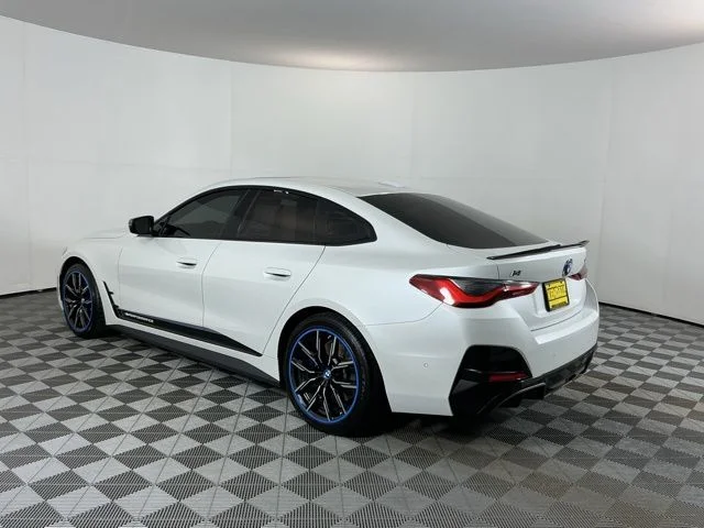 Used 2023 White BMW M50 image 7
