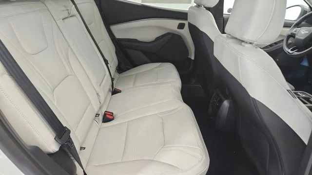 New 2026 Star White Metallic Tri-coat Ford Premium image 24