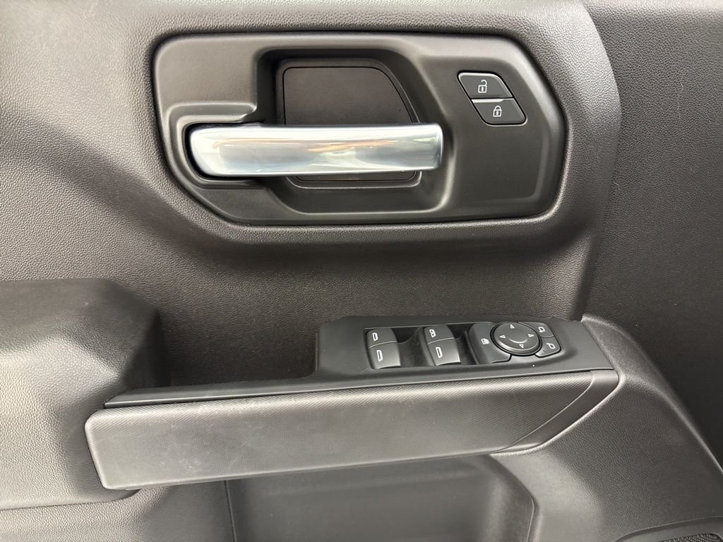 2024 Chevrolet Silverado 1500 Custom - Photo 20