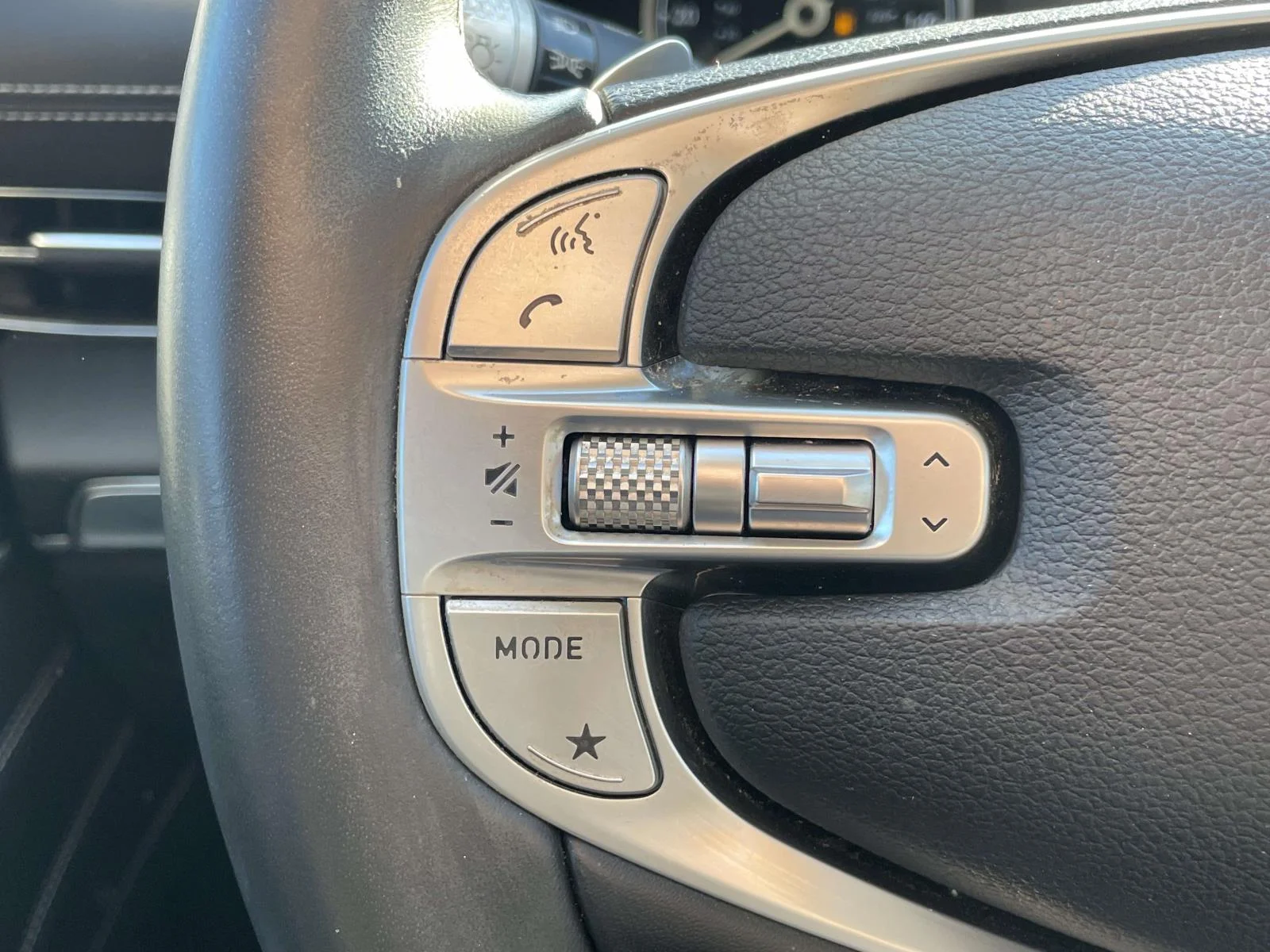 Used 2021 Savile Silver Genesis 3.5T (A8) image 11