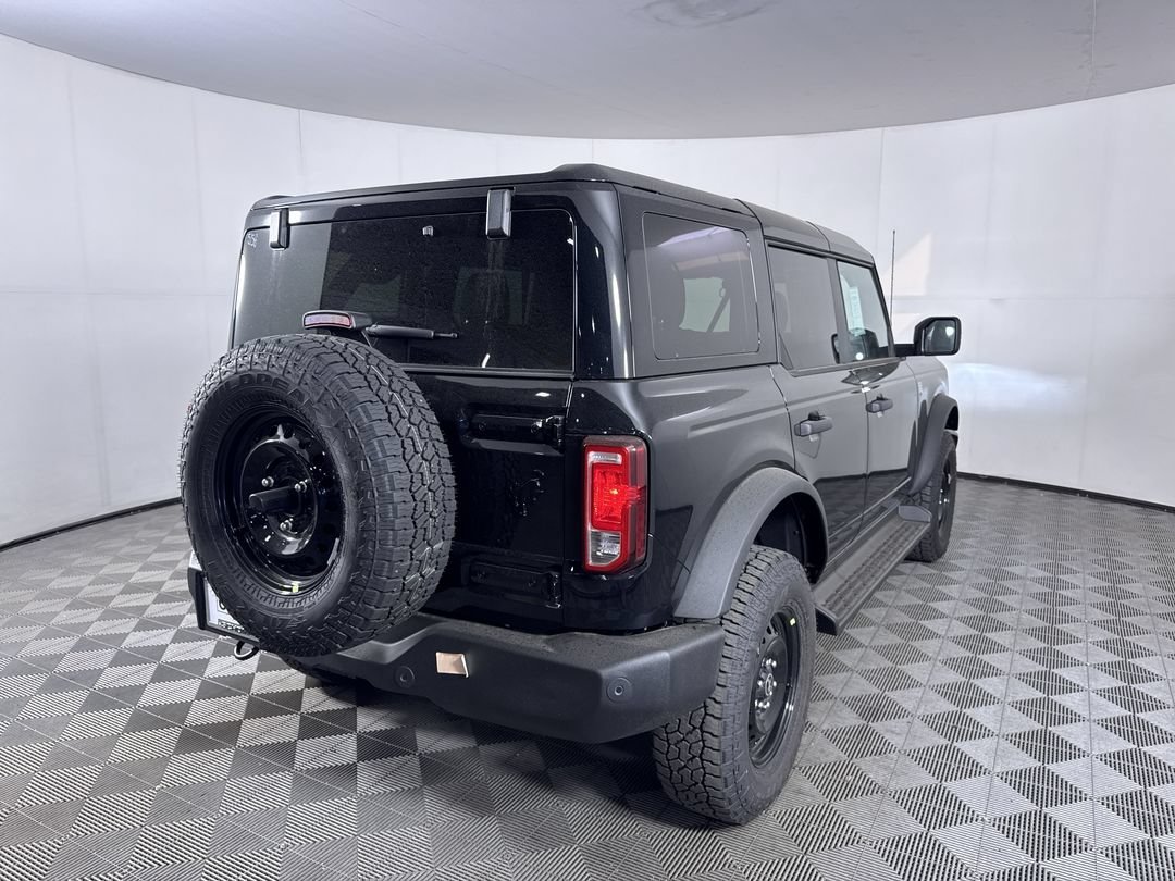 New 2026 Shadow Black Ford Big Bend image 24