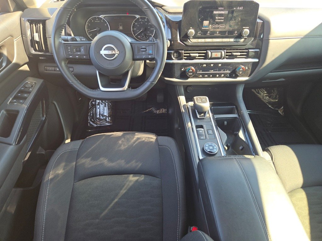 Certified Used 2025 Silver Nissan SV image 21