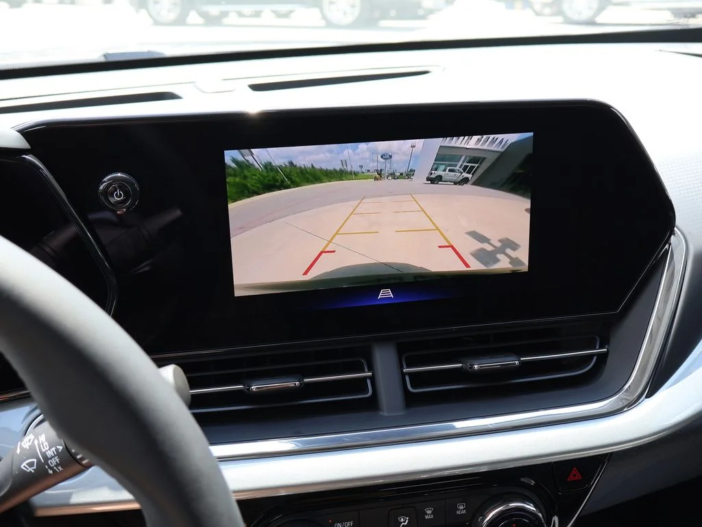 Used 2025 Black Chevrolet LT image 33