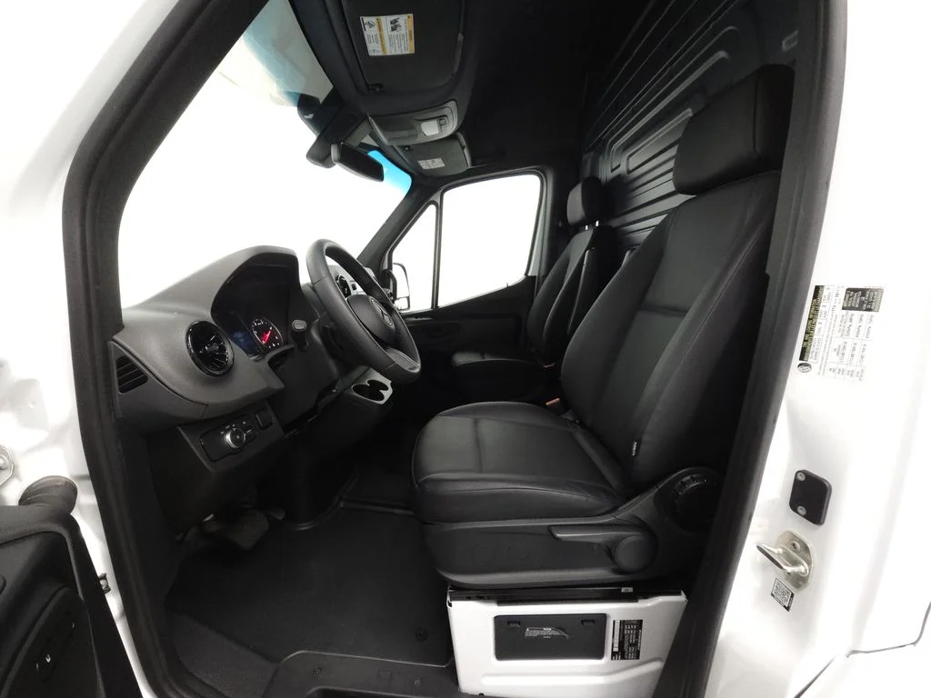 Used 2025 Arctic White Mercedes-Benz Cargo 144 WB image 7