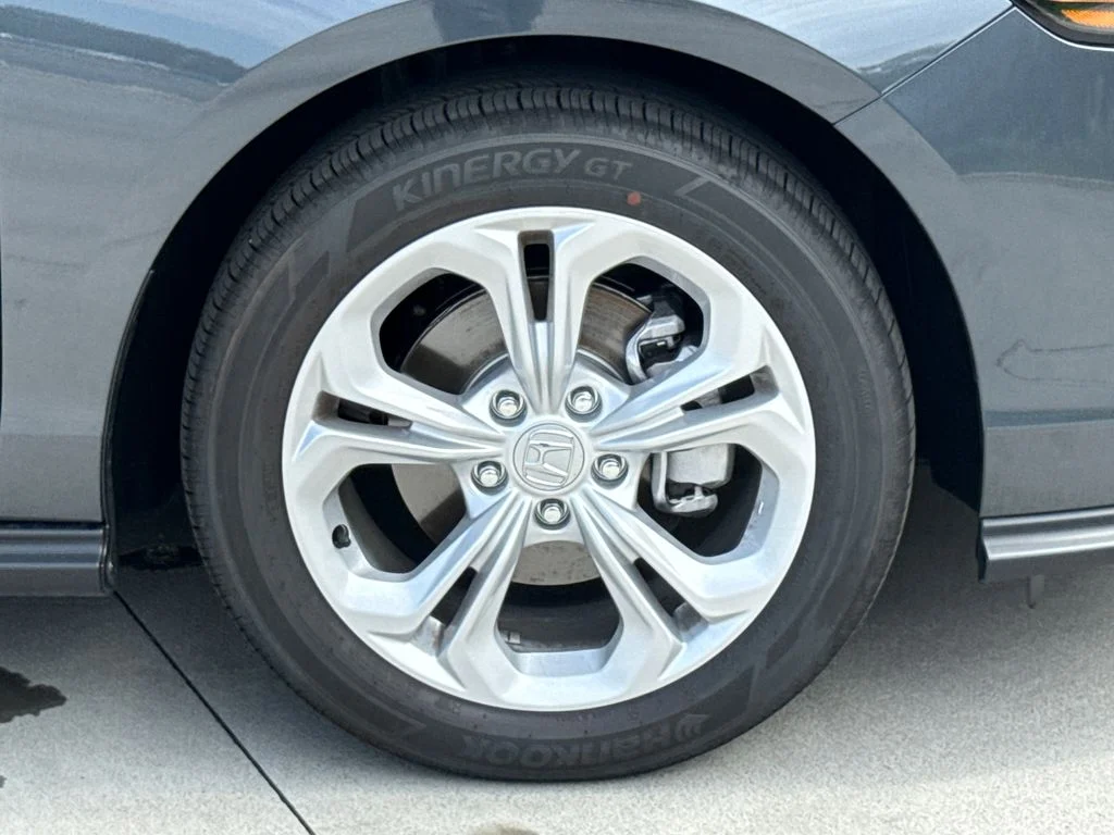 Certified Used 2026 Meteorite Gray Metallic Honda LX image 11