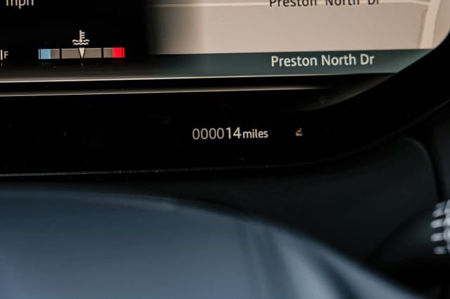 New 2026 Belgravia Green Land Rover SE image 23