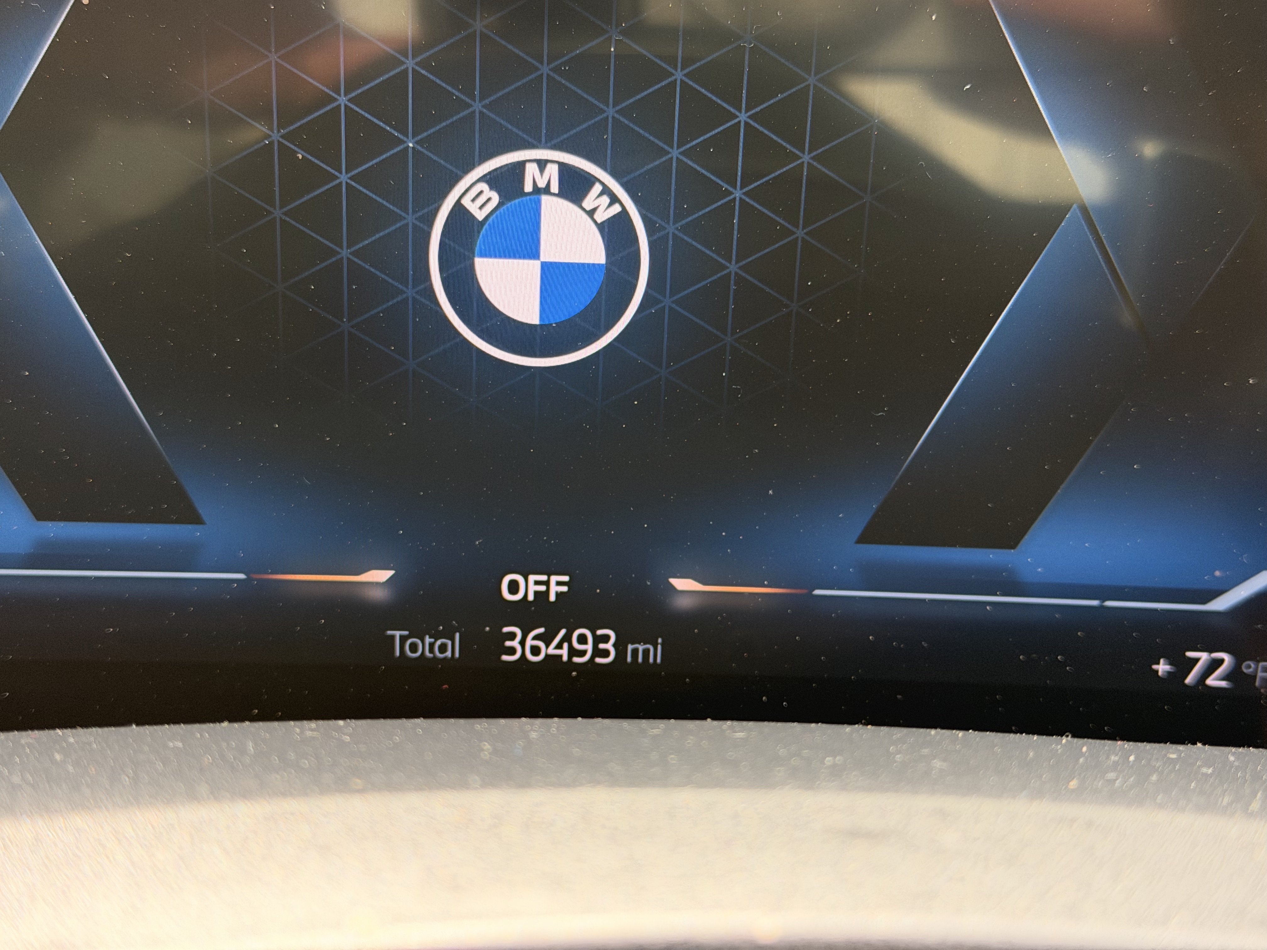 Certified Used 2025 Carbon Black Metallic BMW xDrive40i image 3