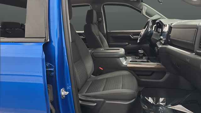 Used 2022 Glacier Blue Metallic Chevrolet RST image 23