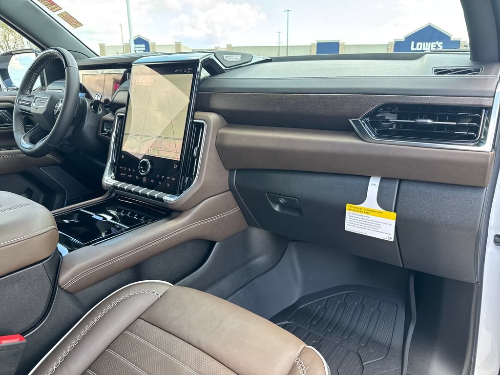 2026 GMC Yukon Denali Ultimate - Photo 53