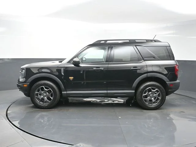 Used 2023 Black Ford Badlands image 4