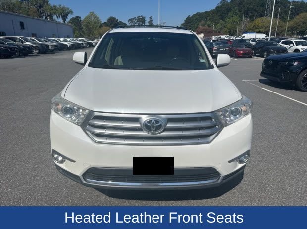 Used 2011 Toyota Highlander SE with VIN 5TDBK3EH2BS043175 for sale in Savannah, GA