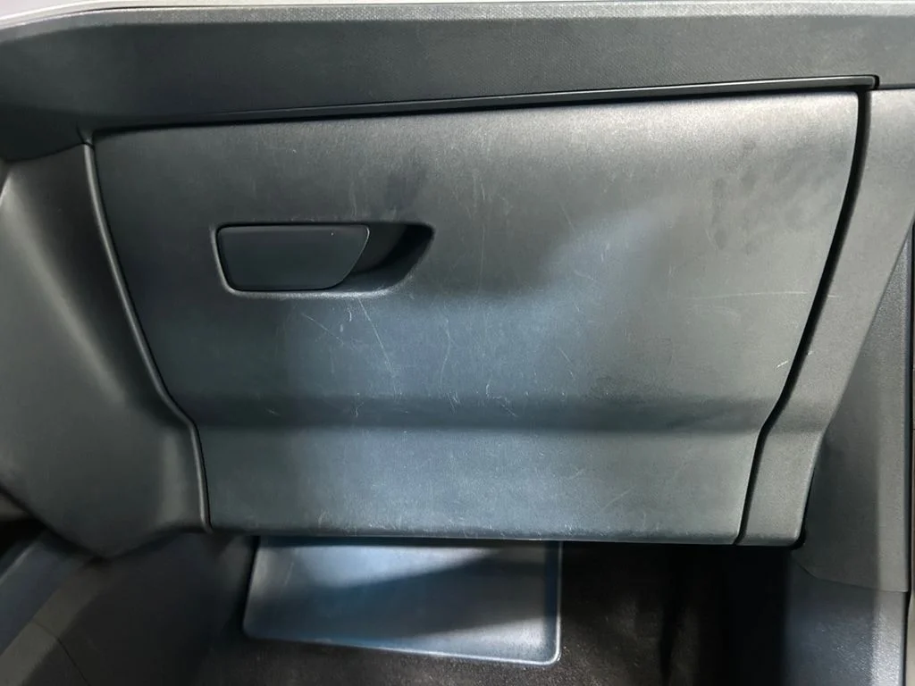 Used 2024 White Ford Lariat image 24