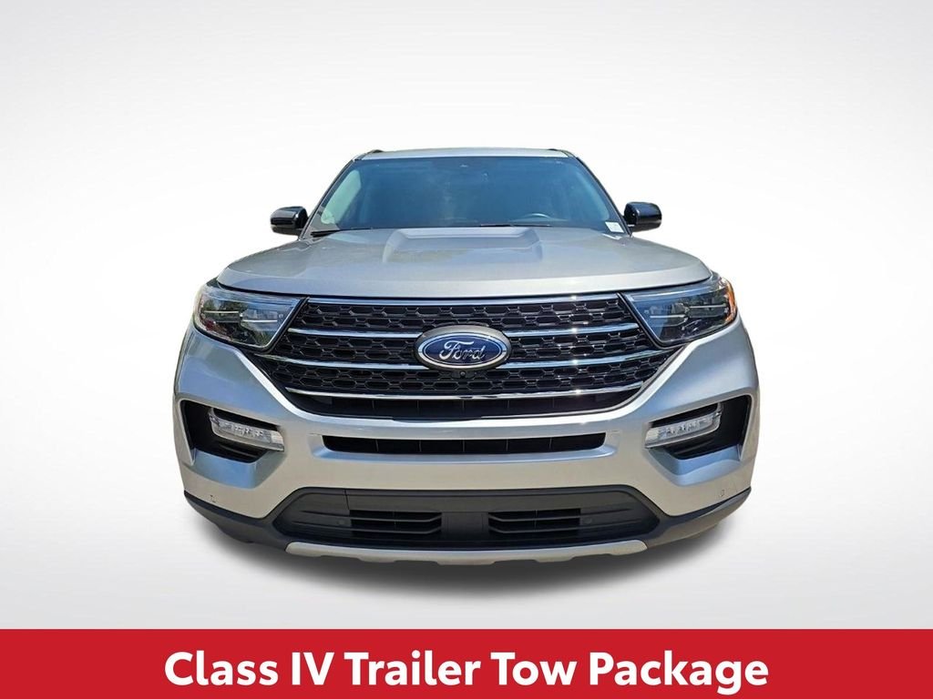 Used 2023 Silver Ford XLT image 7