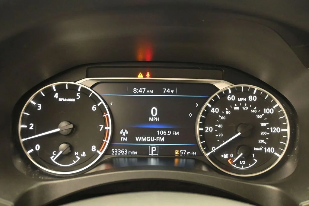 Used 2024 Silver Nissan 2.5 SV image 14