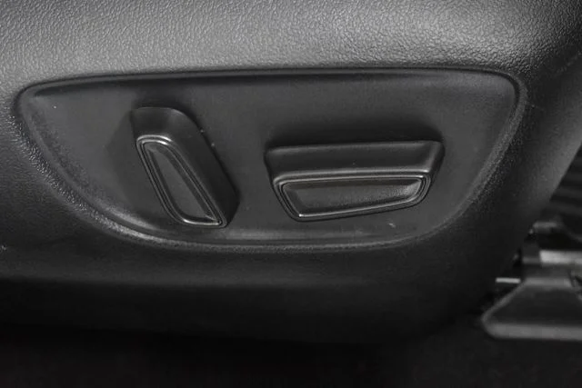 2023 Toyota Highlander XLE - Photo 22