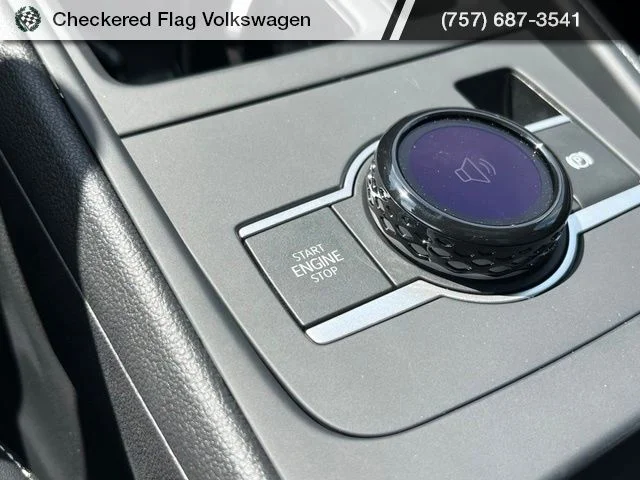 New 2026 White Volkswagen 2.0T SE image 43