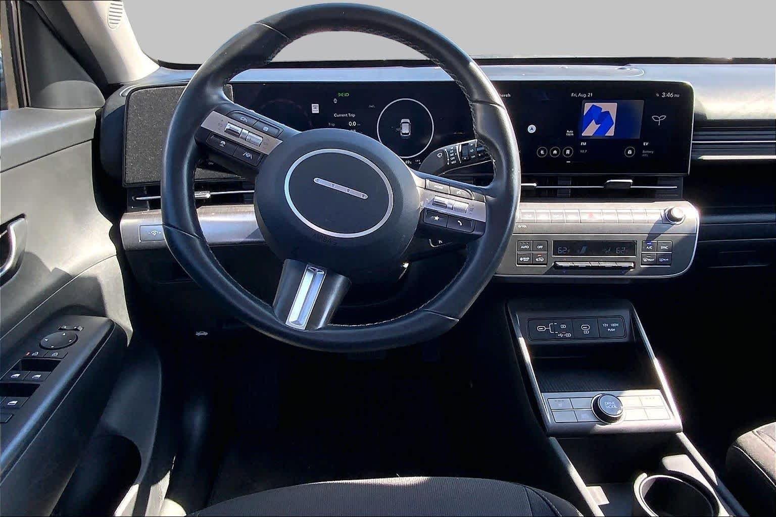 Pre-Owned 2024 Hyundai Kona Electric SEL