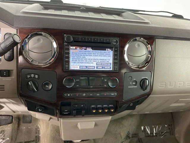 Used 2008 Dark Blue Pearl Clearcoat Metallic Ford Lariat image 16