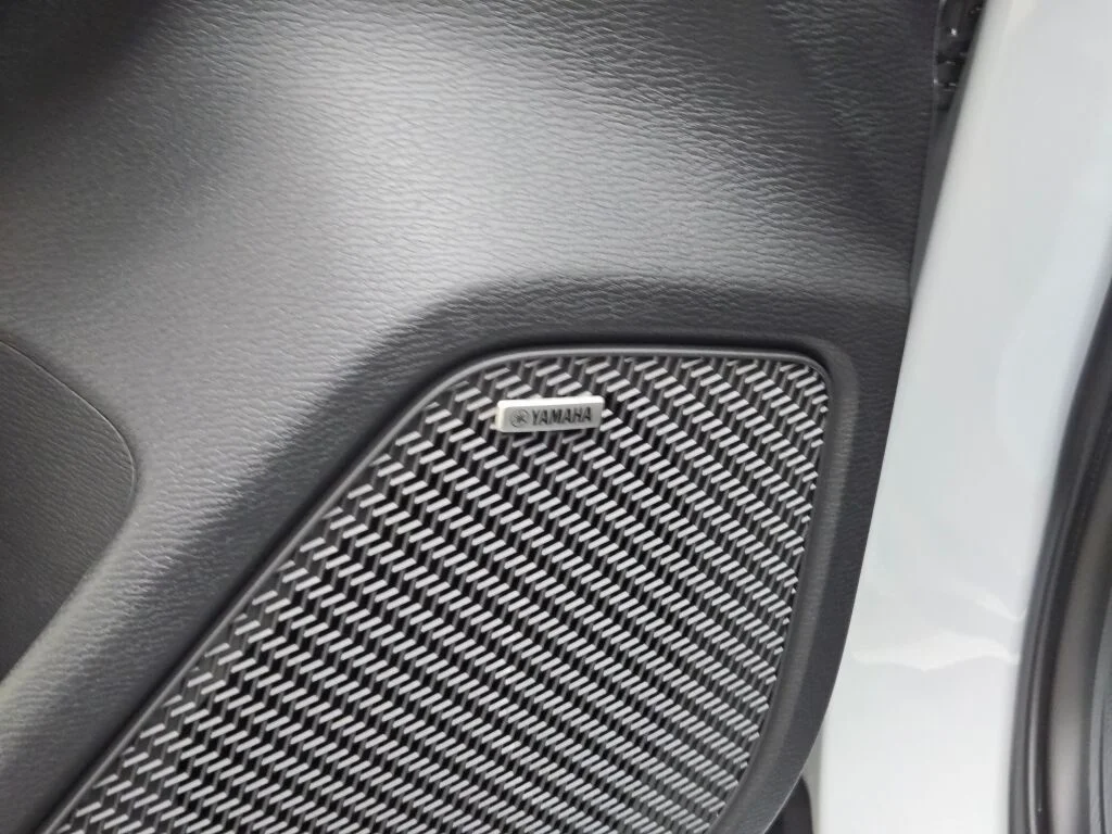 New 2026 White Mitsubishi ES image 18