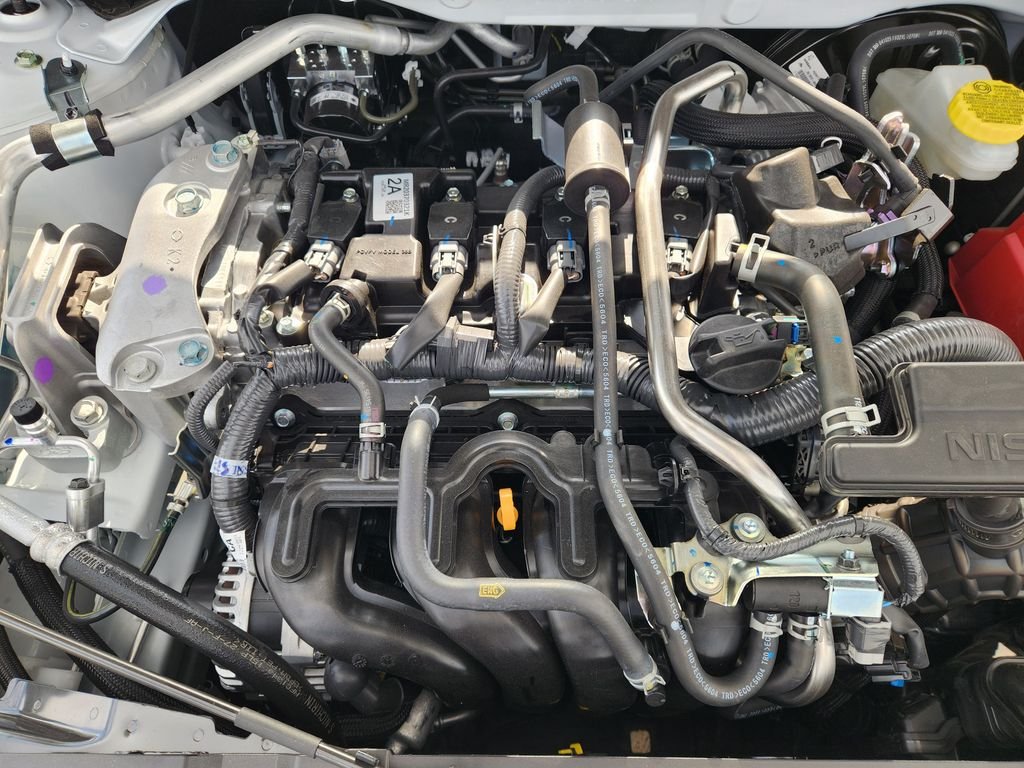 New 2026 Aspen White TriCoat / Super Black Two-tone Nissan SR image 32