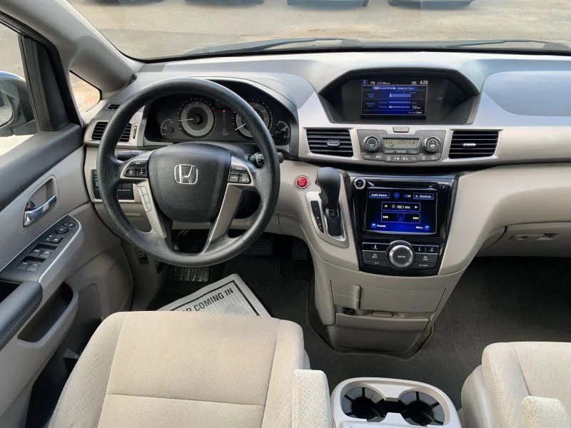Used 2016 Blue Honda EX Minivan 4D image 31