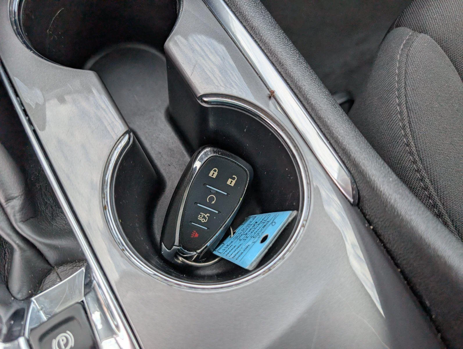 Used 2024 Sterling Gray Metallic Chevrolet 1LT image 20