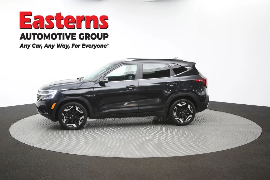 Used 2024 Black Kia SX image 57