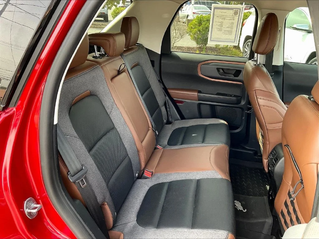 Used 2021 Red Ford Outer Banks image 6