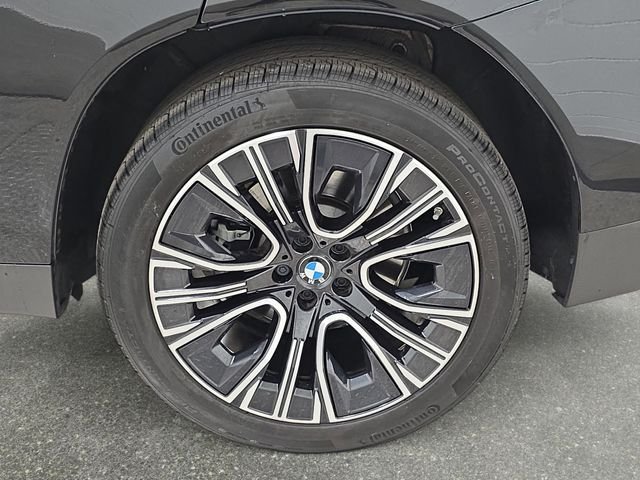Certified Used 2026 Black Sapphire Metallic BMW 30 xDrive image 26