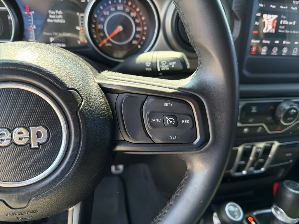 Used 2018 White Jeep Unlimited Sport S image 42