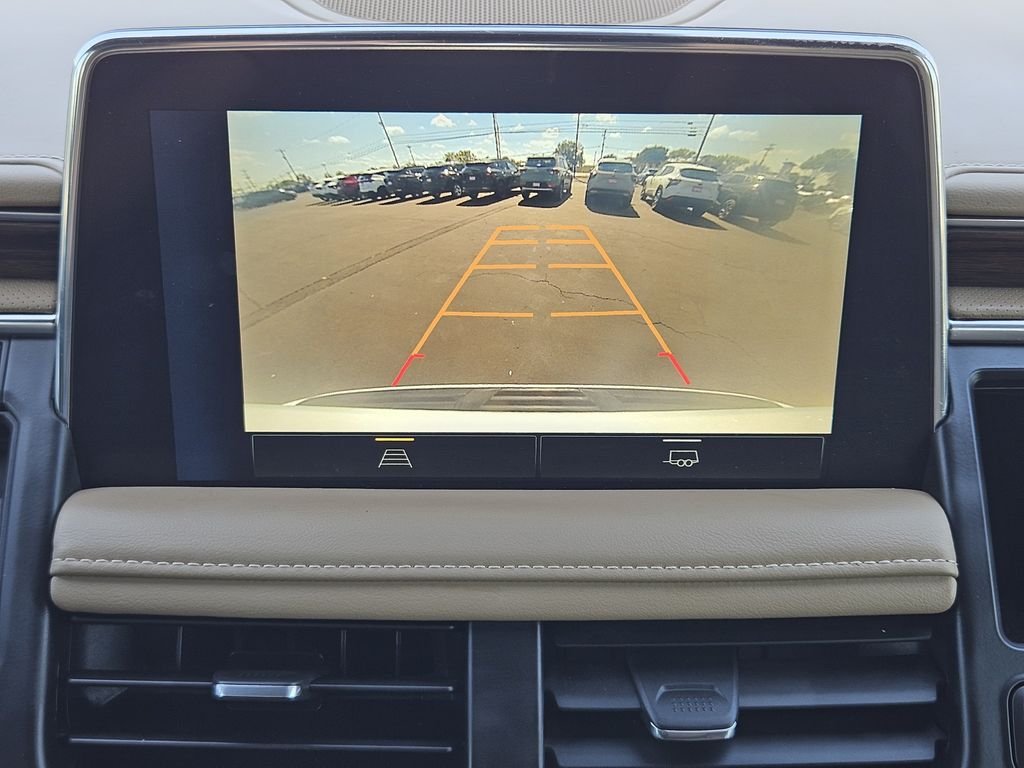 Used 2023 White Chevrolet Premier image 19