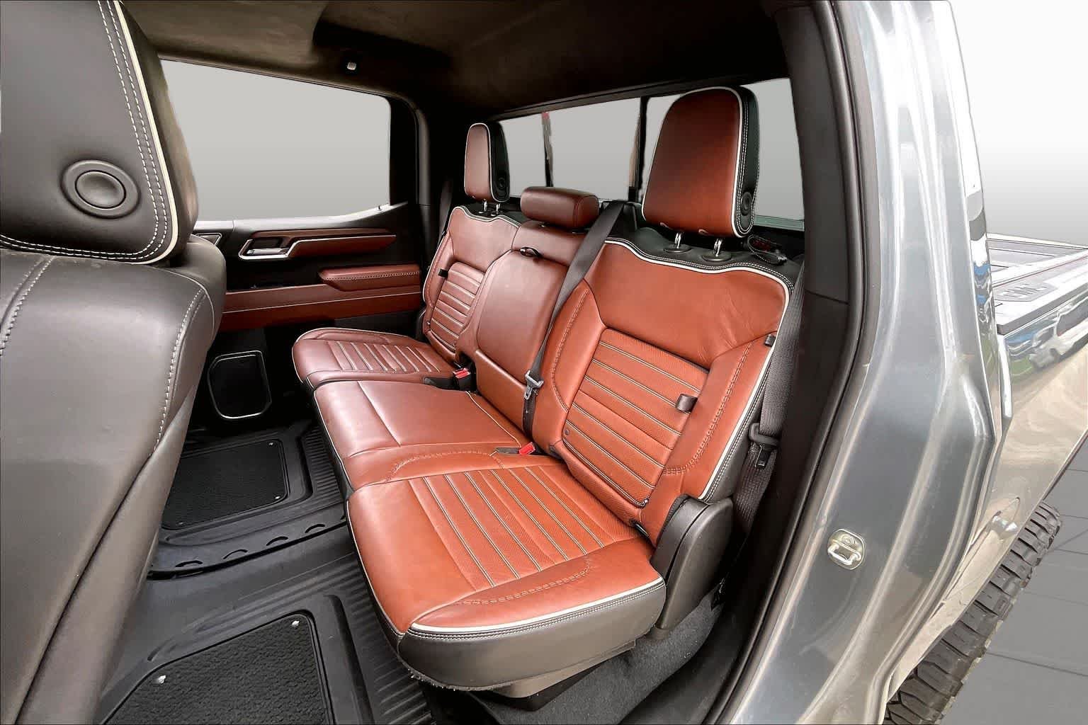 Used 2023 Sterling Metallic GMC Denali Ultimate image 20