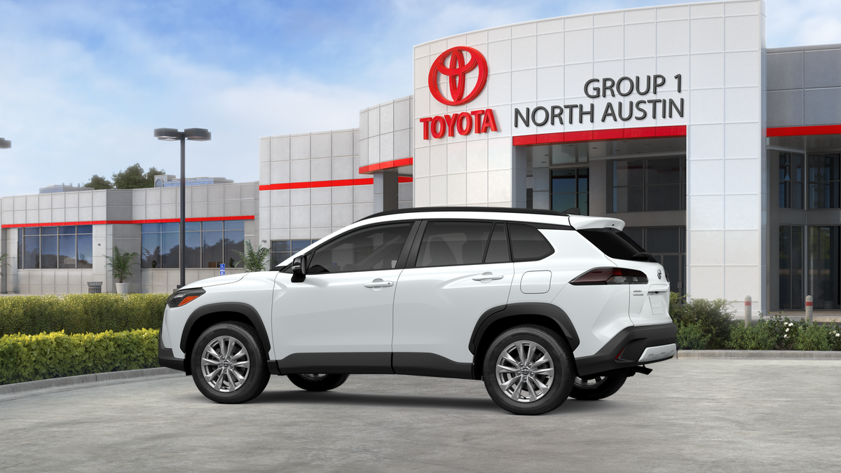 New 2026 Wind Chill Pearl Toyota LE image 5