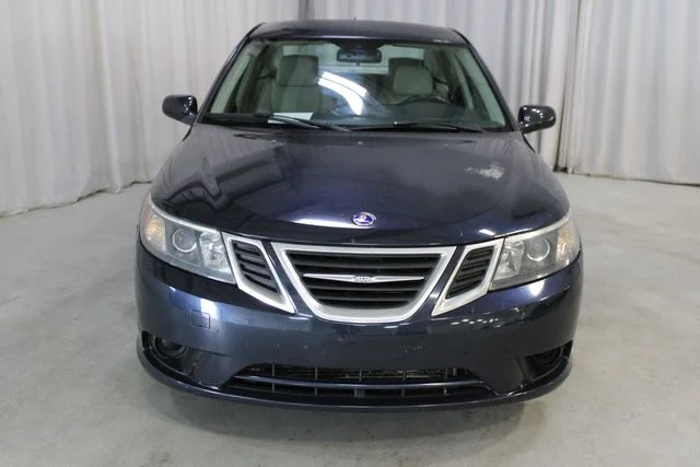 Used 2011 Black Saab Turbo4 image 25