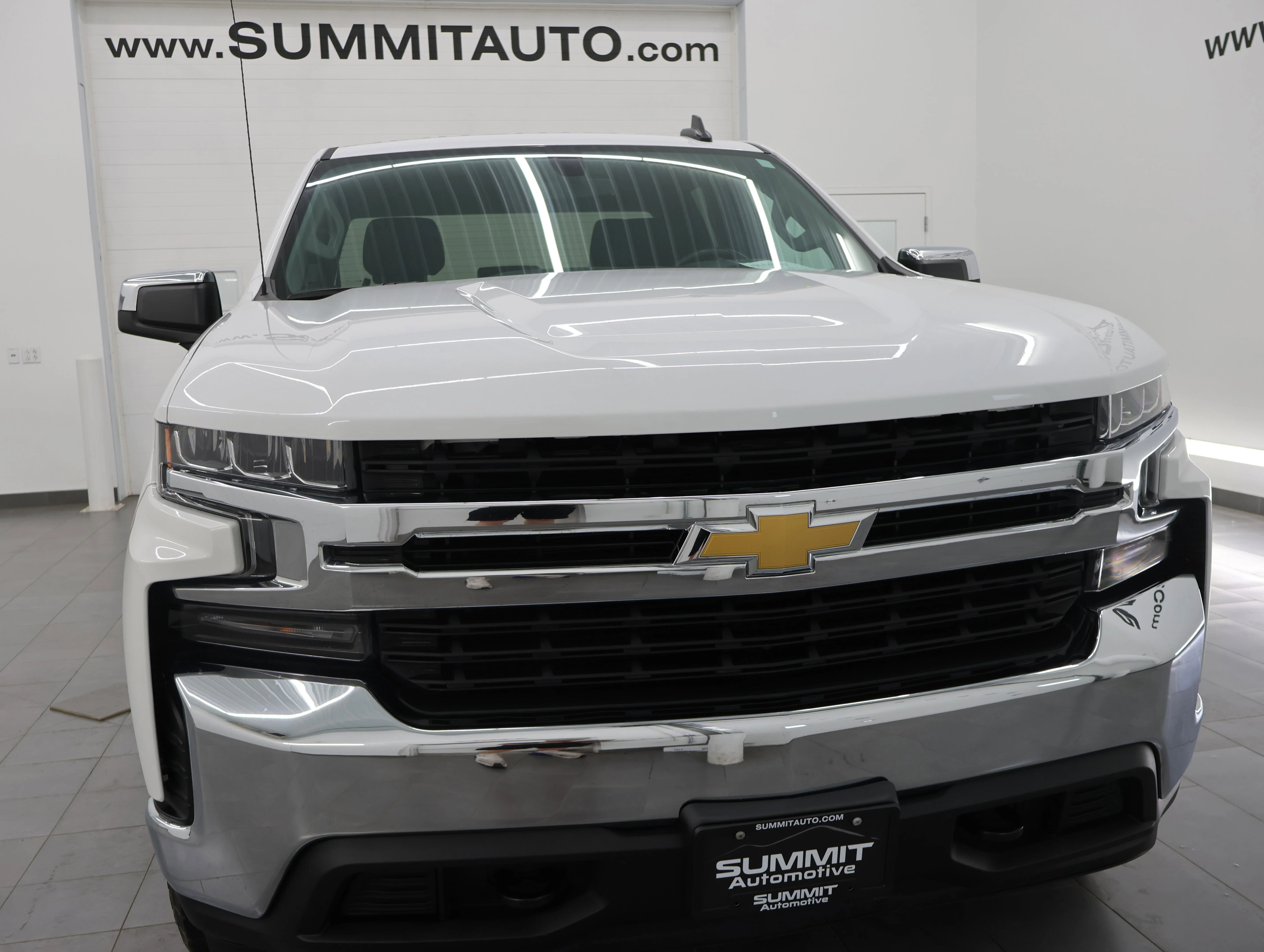 Used 2020 Summit White Chevrolet LT image 21