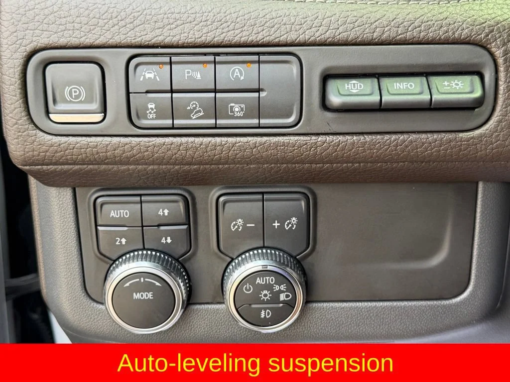 Used 2023 SUMMIT WHITE GMC Denali image 15