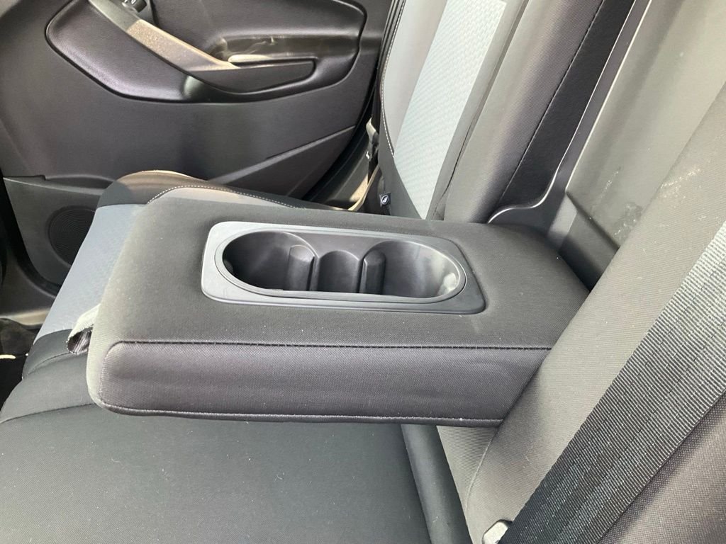 Used 2019 Magnetic Ford SE image 18