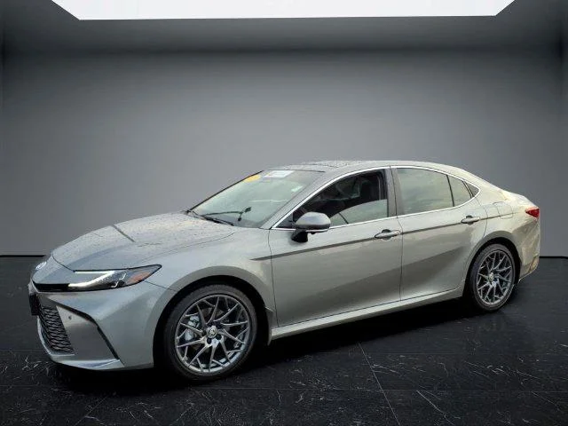 Certified Used 2026 PRECIOUS METAL Toyota  image 29