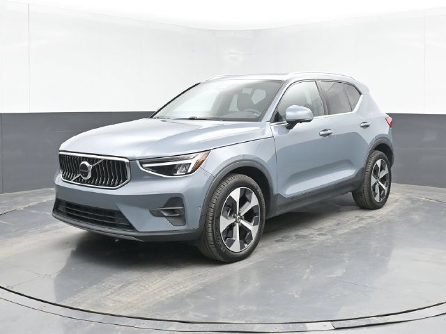 Used 2023  Volvo Ultimate image 6