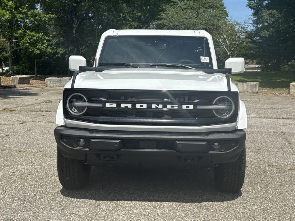 New 2026 White Ford Outer Banks image 2