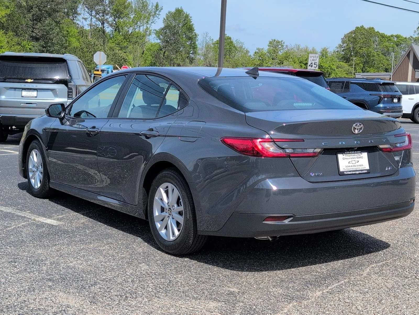 Used 2025  Toyota LE image 3