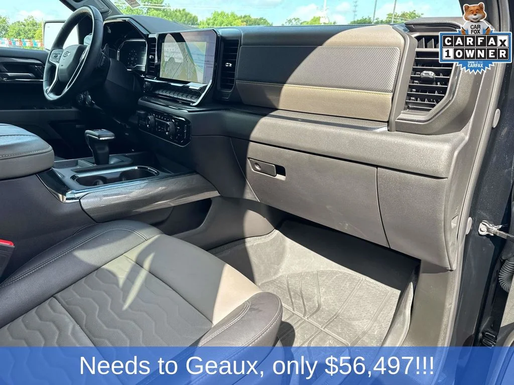Used 2025 Black Chevrolet ZR2 image 39