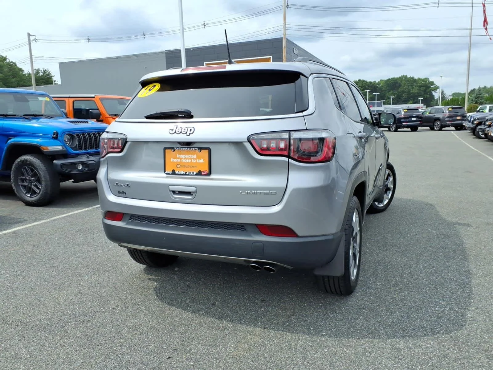 Certified Used 2019 Billet Silver Metallic Clearcoat Jeep Limited image 8
