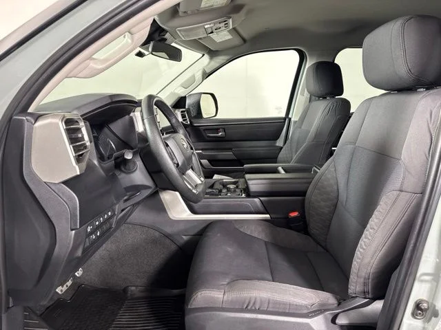 Used 2022 Lunar Toyota SR5 image 11